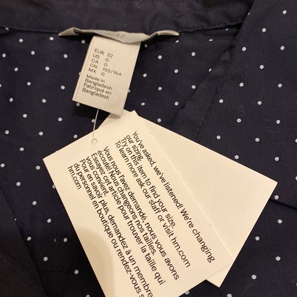 H&M fitted polka  dot shirt . Size 0 . NEW - Picture 5 of 10